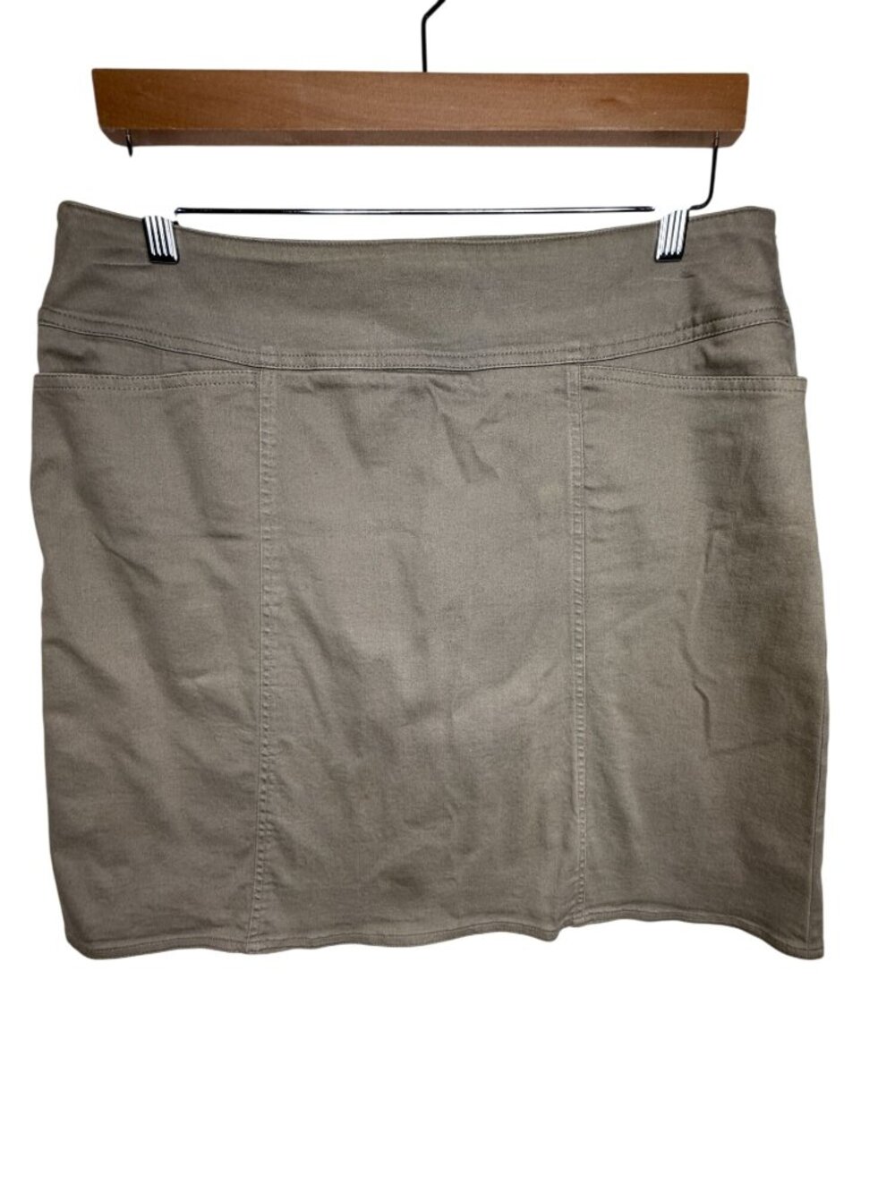 Chaus Size 14 Brown Stretch Pencil Skirt Classic Minimalist
